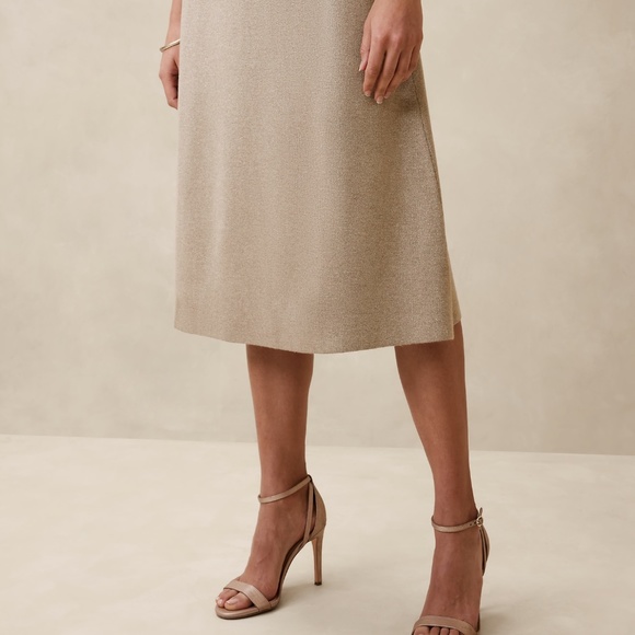 Banana Republic Cream Skirt - Picture 6 of 7